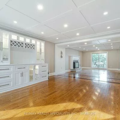 2069, Ninth, 1021 - WP Winston Park, Oakville