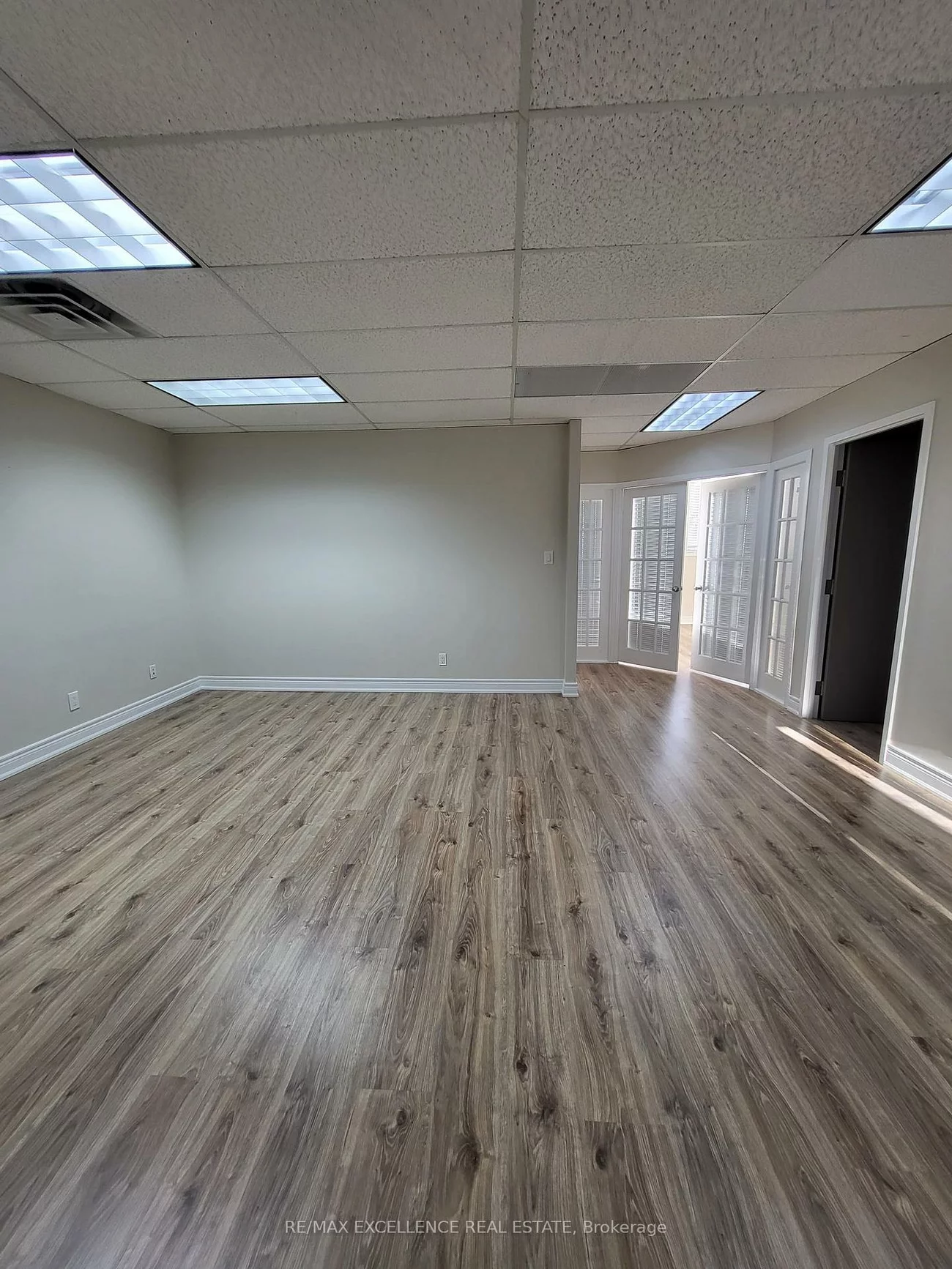 2896, South Sheridan, 1021 - WP Winston Park, Oakville