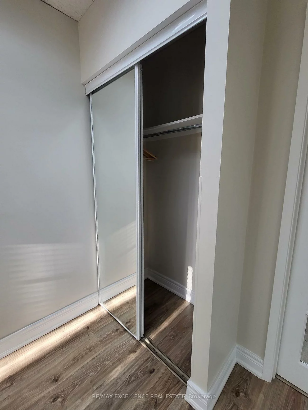 2896, South Sheridan, 1021 - WP Winston Park, Oakville