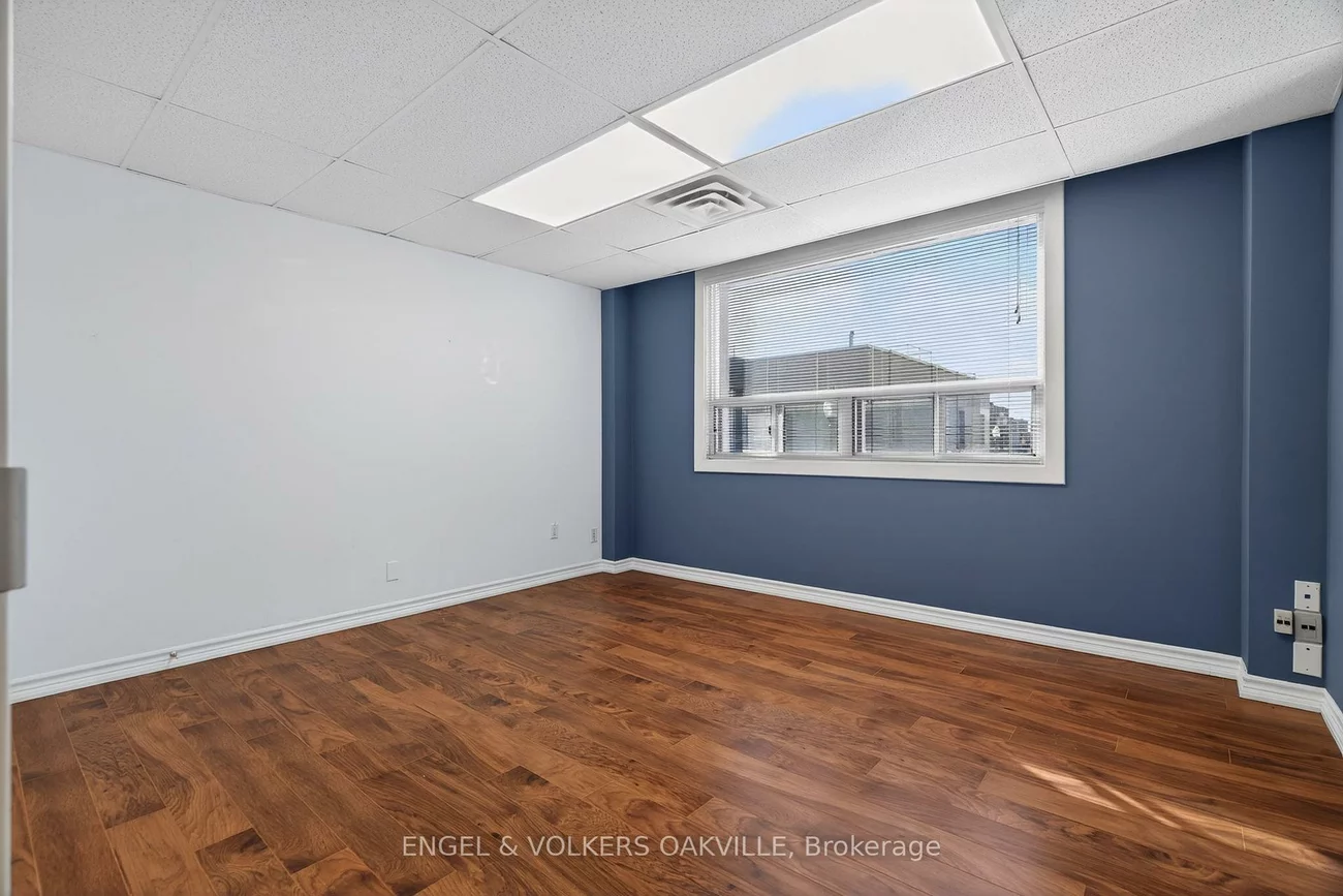 260, Church, 1013 - OO Old Oakville, Oakville