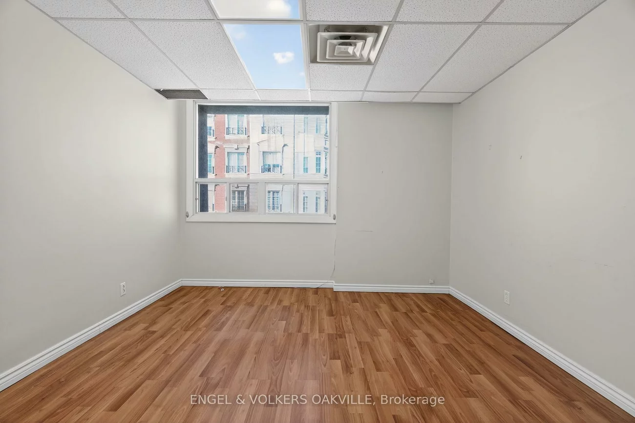 260, Church, 1013 - OO Old Oakville, Oakville