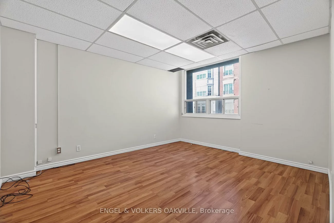 260, Church, 1013 - OO Old Oakville, Oakville