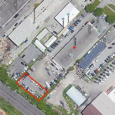 1149, Speers, 1014 - QE Queen Elizabeth, Oakville