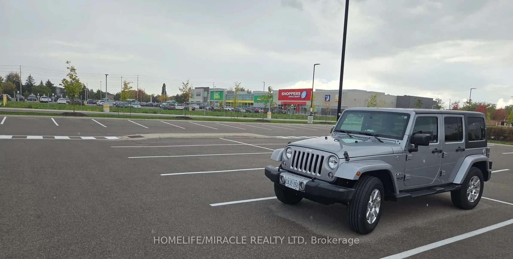 3495, Rebecca, 1014 - QE Queen Elizabeth, Oakville