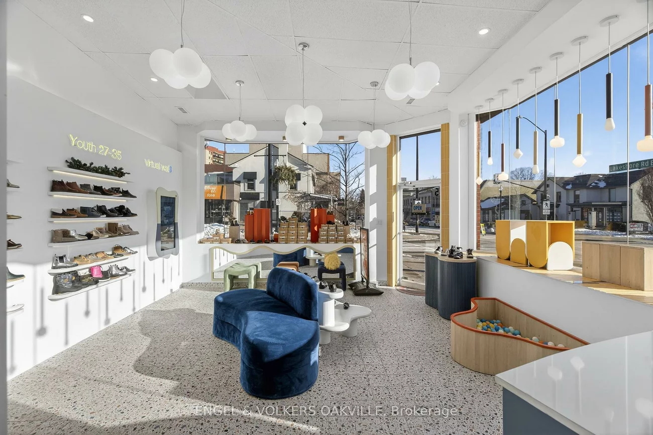 315, Lakeshore, 1013 - OO Old Oakville, Oakville