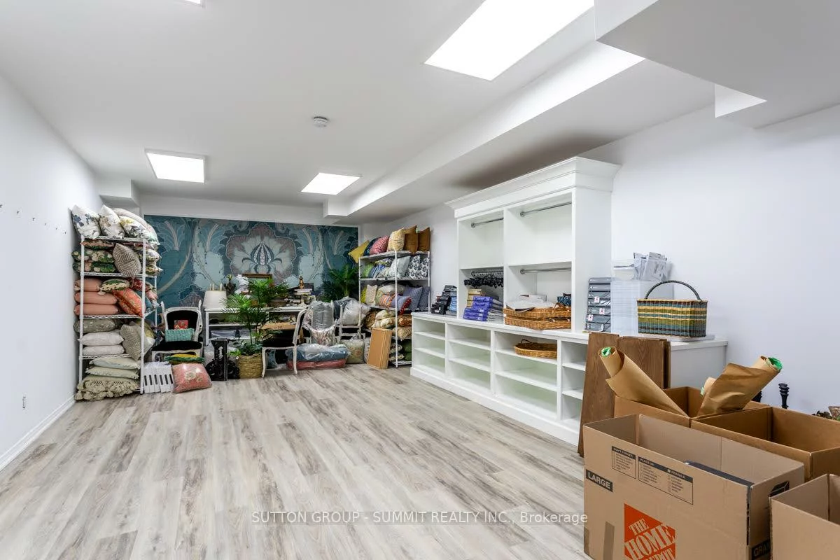 90, LAKESHORE, 1013 - OO Old Oakville, Oakville