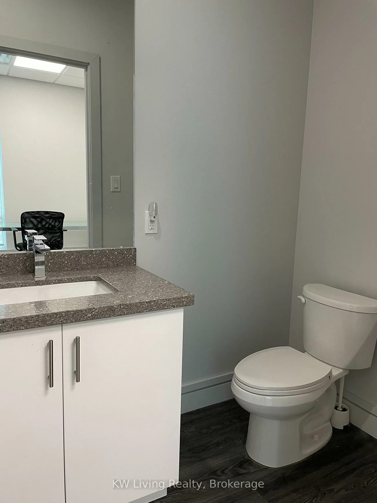 2578, Bristol, 1021 - WP Winston Park, Oakville