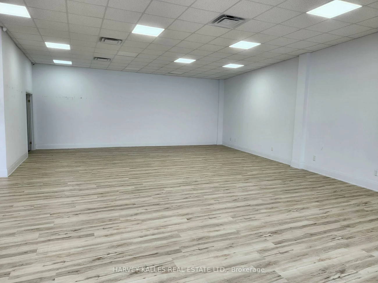 288, Speers, 1014 - QE Queen Elizabeth, Oakville