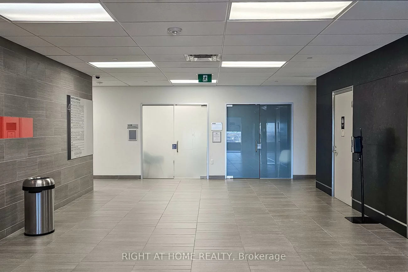 3075, Hospital, 1012 - NW Northwest, Oakville