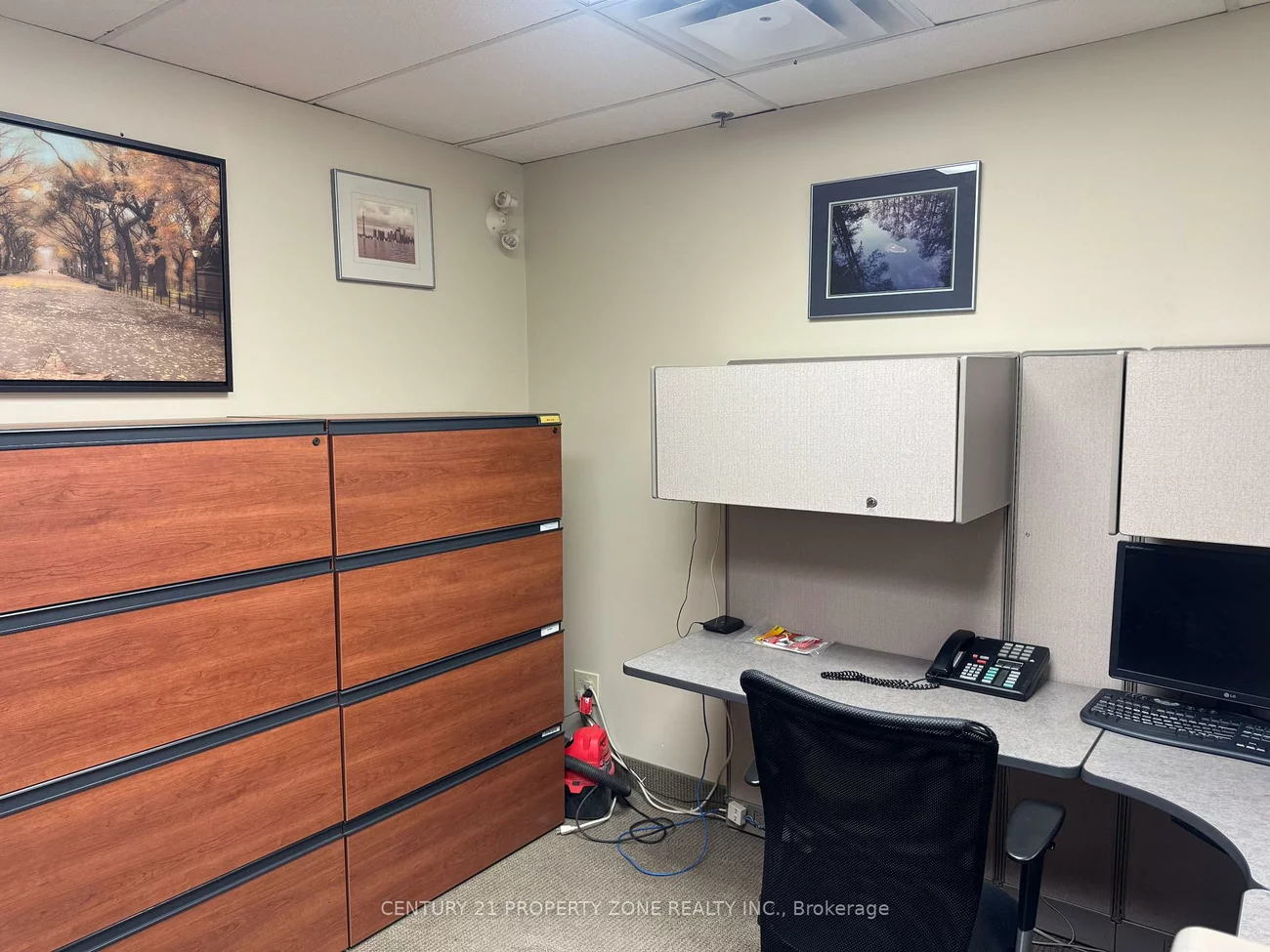 102, Lakeshore, 1013 - OO Old Oakville, Oakville