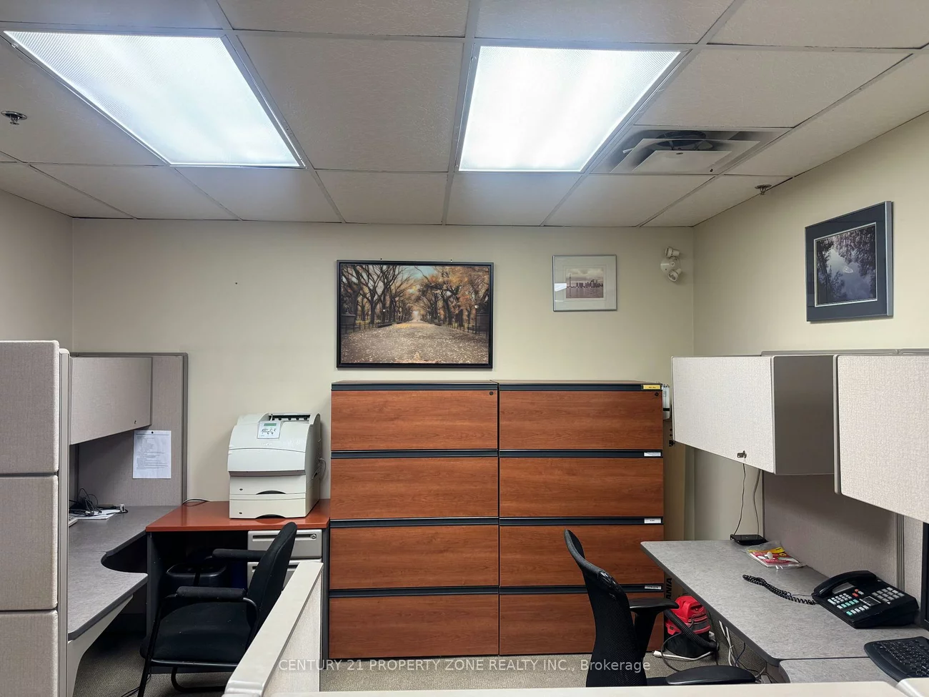 102, Lakeshore, 1013 - OO Old Oakville, Oakville