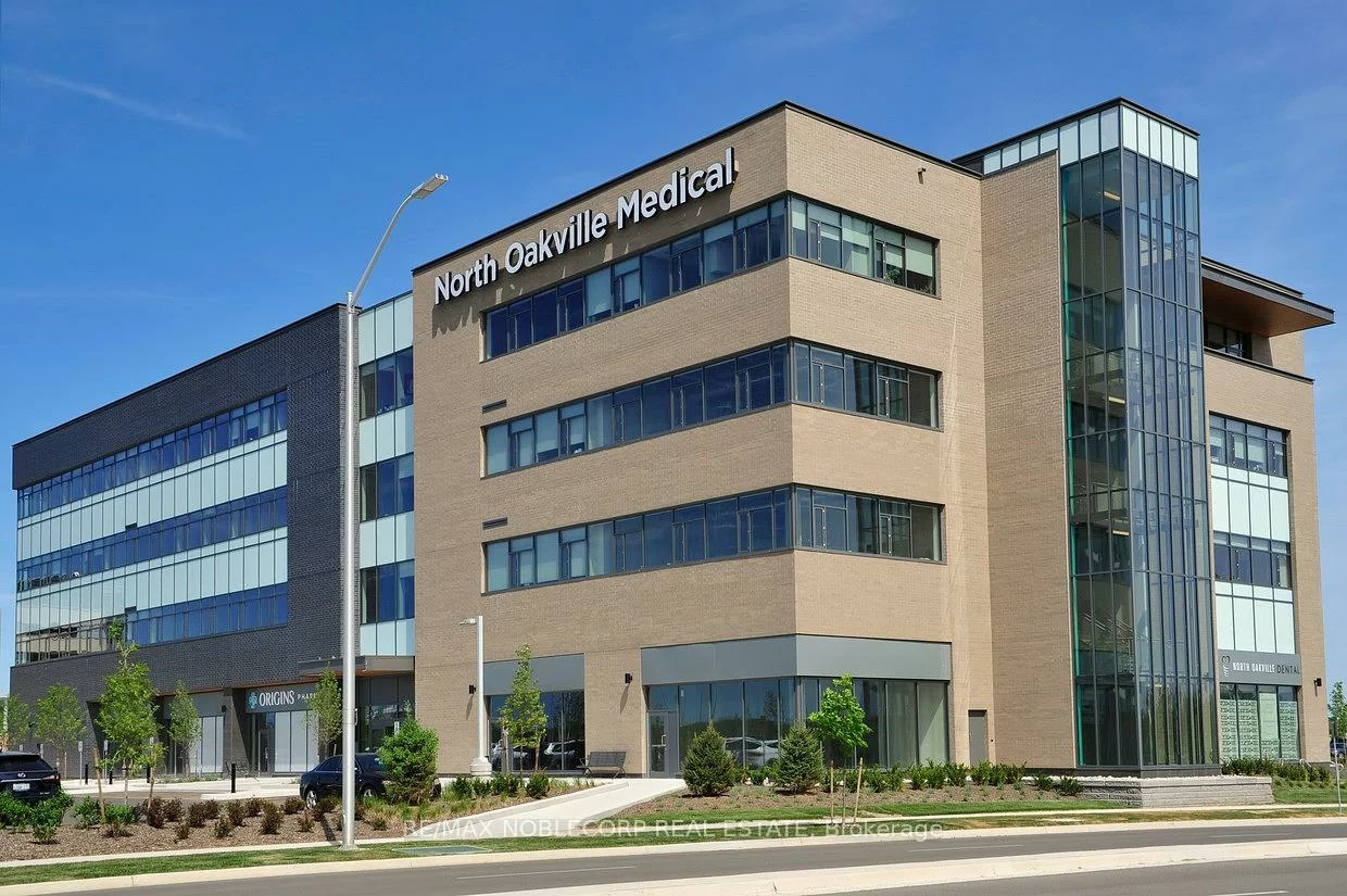 3075, Hospital, 1012 - NW Northwest, Oakville