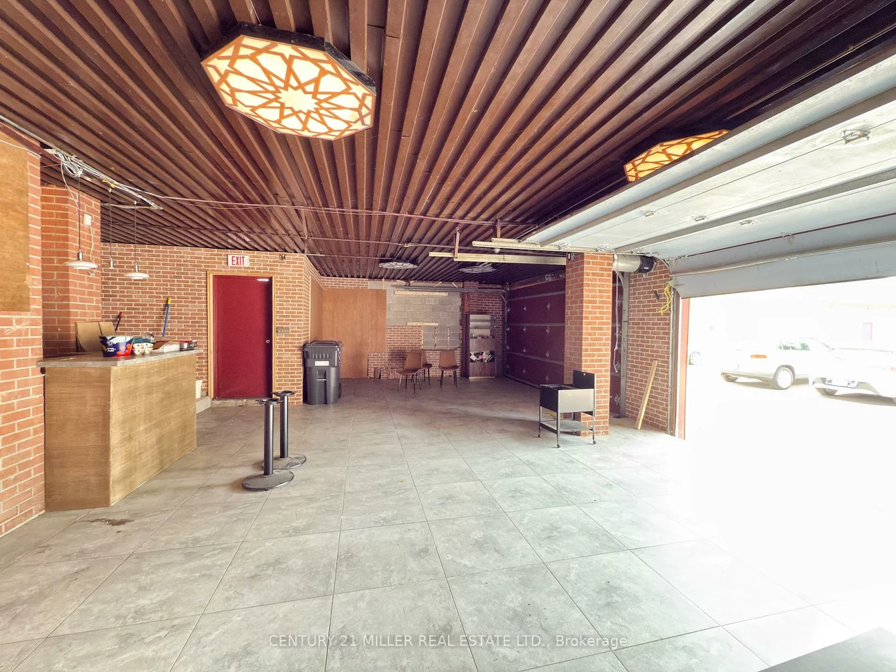 438, Kerr, 1002 - CO Central, Oakville