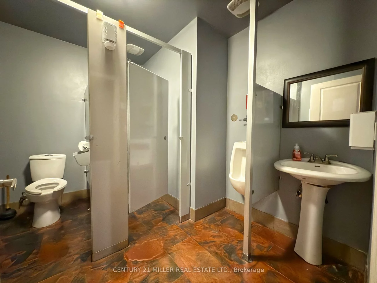 438, Kerr, 1002 - CO Central, Oakville