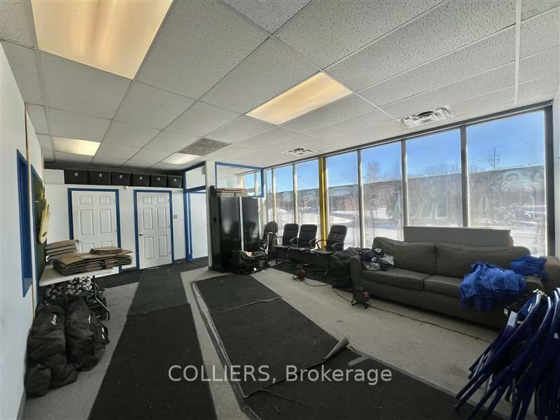 505, Iroquois Shore, 1014 - QE Queen Elizabeth, Oakville