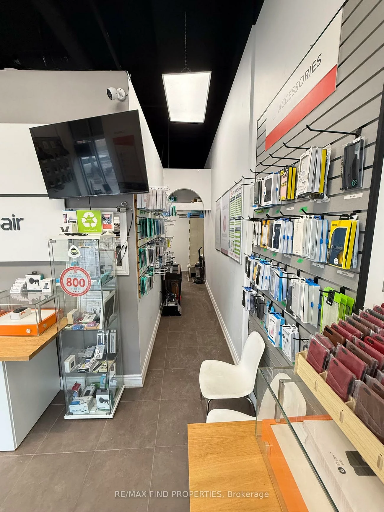 216, Oak Park, 1015 - RO River Oaks, Oakville