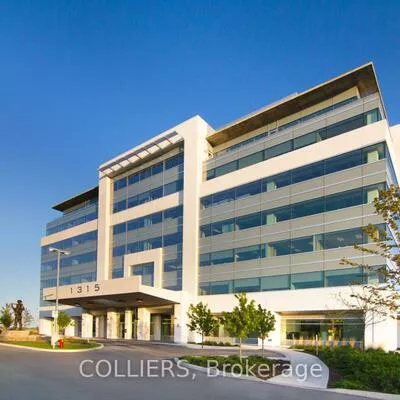 1315, North Service, 1014 - QE Queen Elizabeth, Oakville