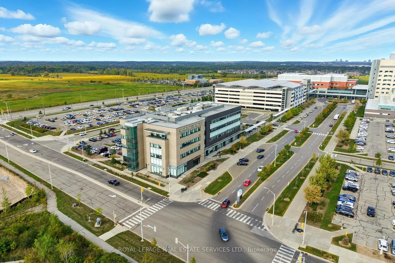 3075, Hospital, 1012 - NW Northwest, Oakville