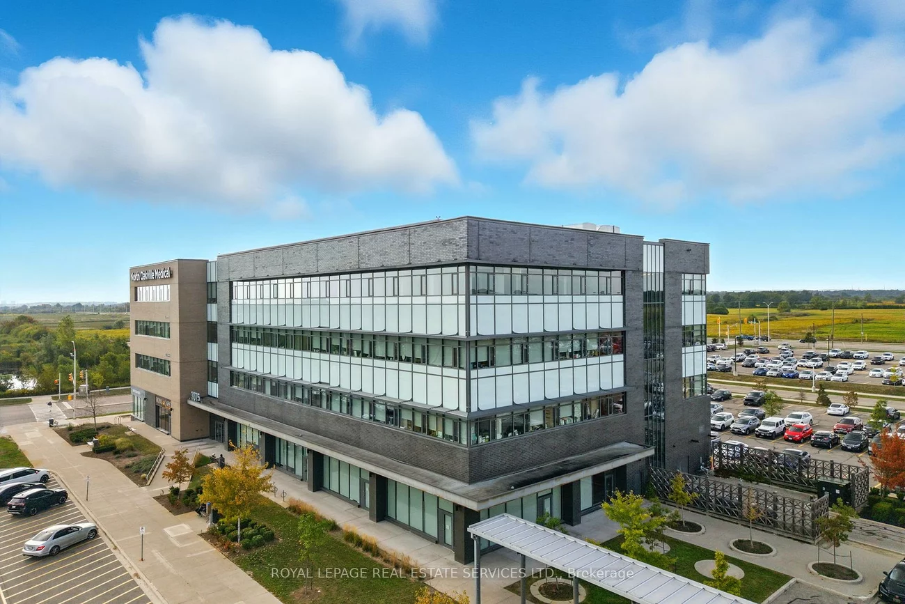 3075, Hospital, 1012 - NW Northwest, Oakville