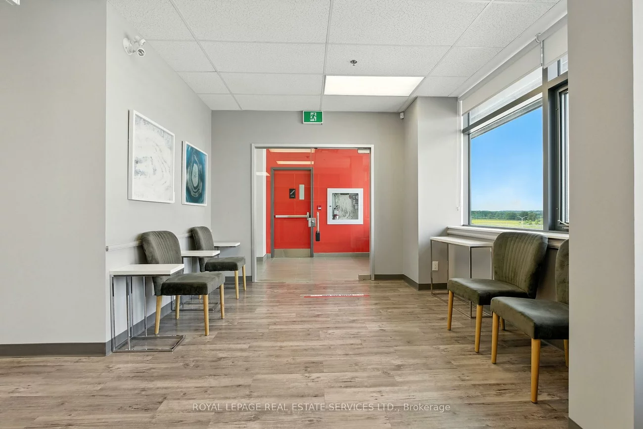 3075, Hospital, 1012 - NW Northwest, Oakville