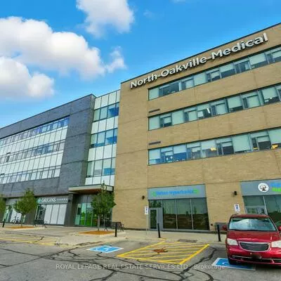 3075, Hospital, 1012 - NW Northwest, Oakville