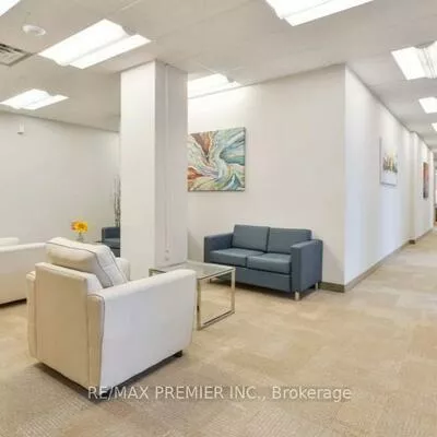 231, Oak Park, 1015 - RO River Oaks, Oakville