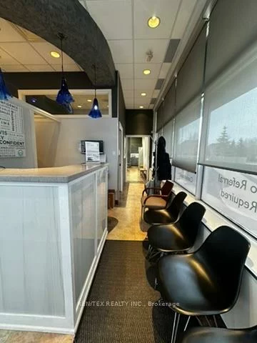 2450, Neyagawa, 1015 - RO River Oaks, Oakville