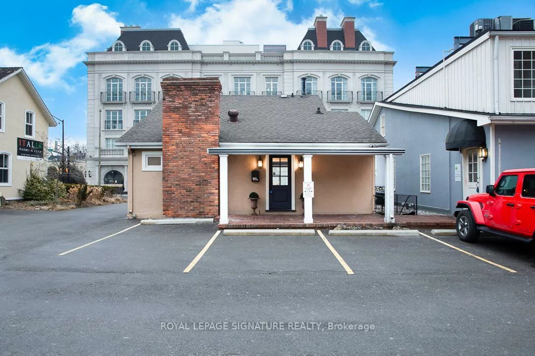 136, Trafalgar, 1013 - OO Old Oakville, Oakville