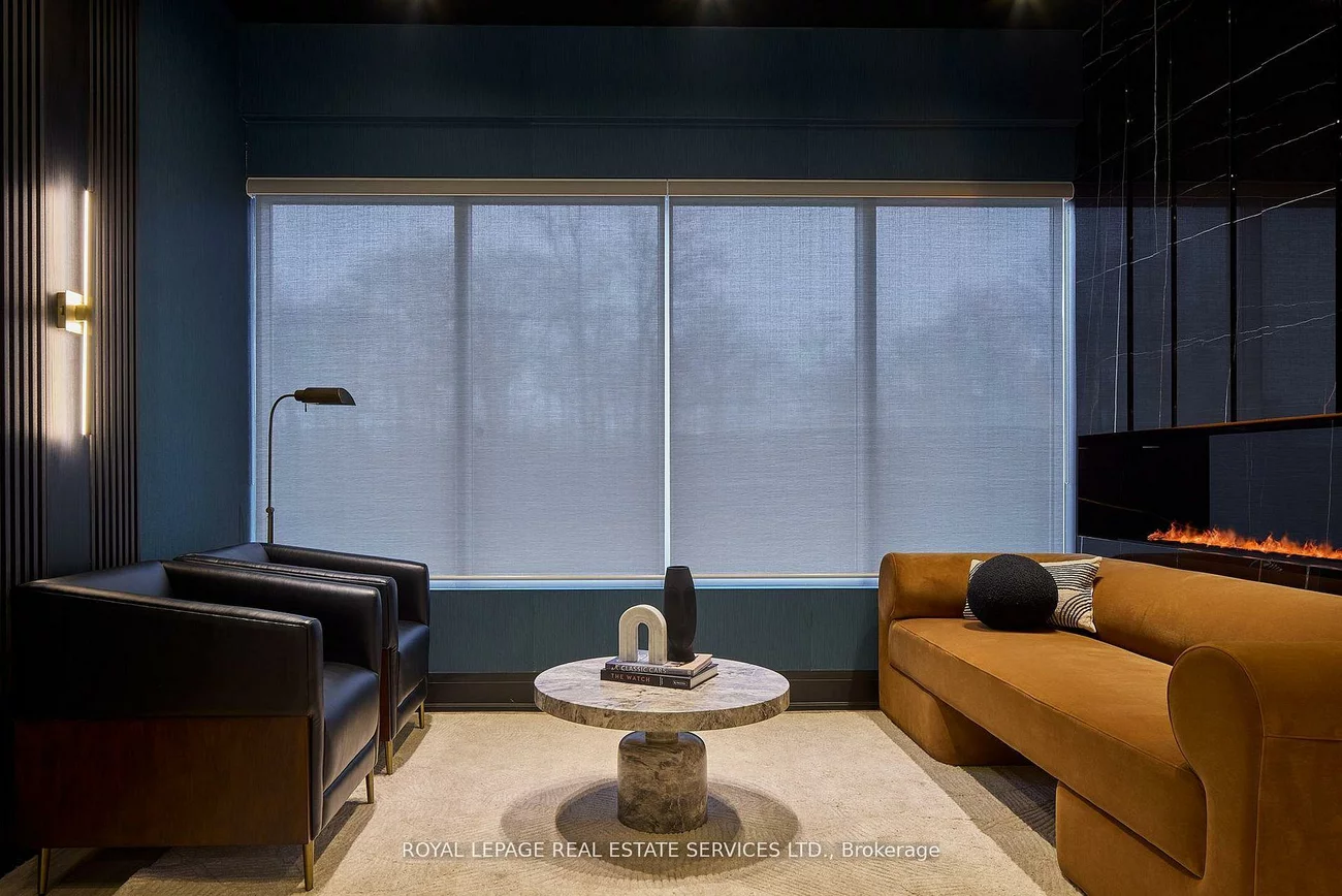 3475, Rebecca, 1014 - QE Queen Elizabeth, Oakville