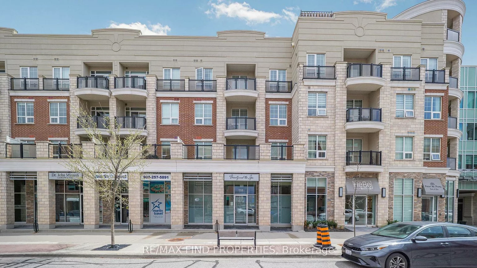 216, Oak Park, 1015 - RO River Oaks, Oakville