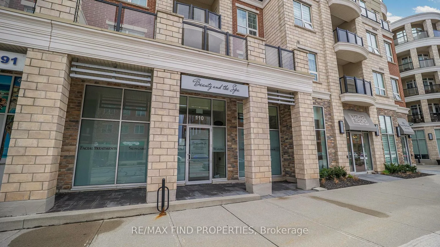 216, Oak Park, 1015 - RO River Oaks, Oakville