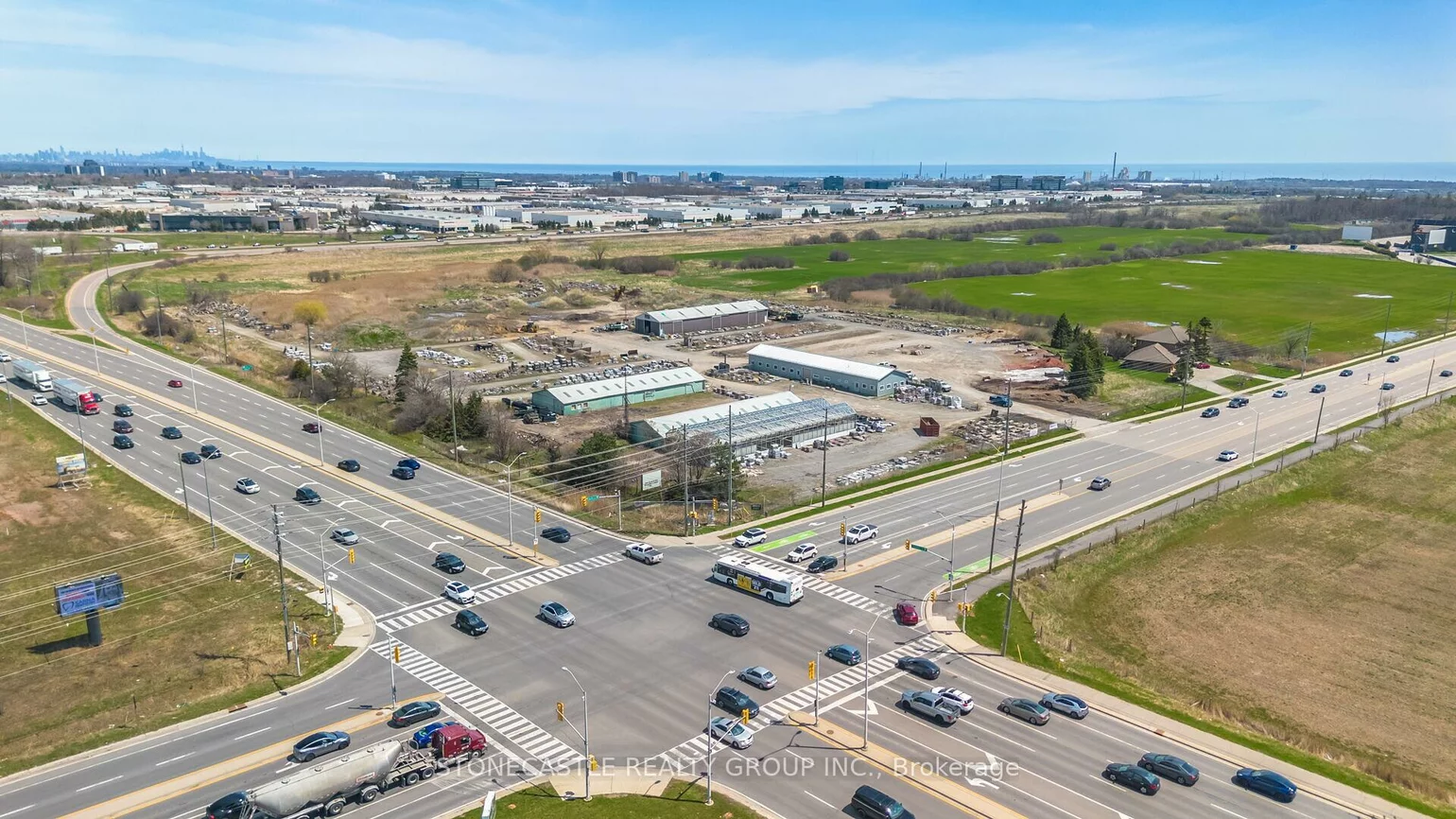 2018, Dundas, 1021 - WP Winston Park, Oakville