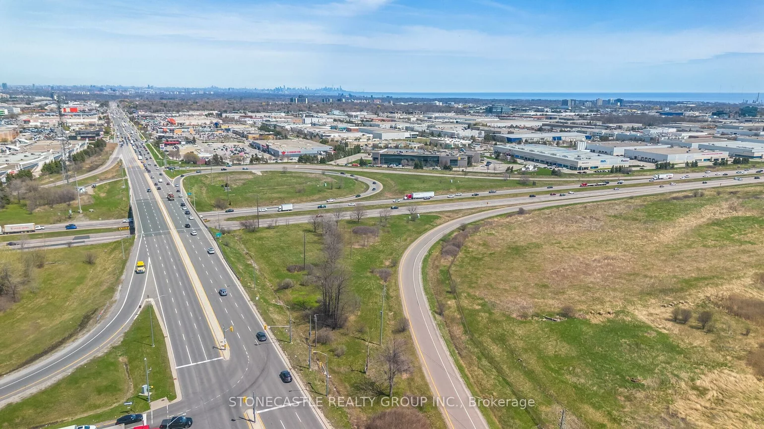 2018, Dundas, 1021 - WP Winston Park, Oakville