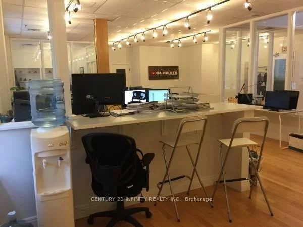 323, Kerr, 1002 - CO Central, Oakville