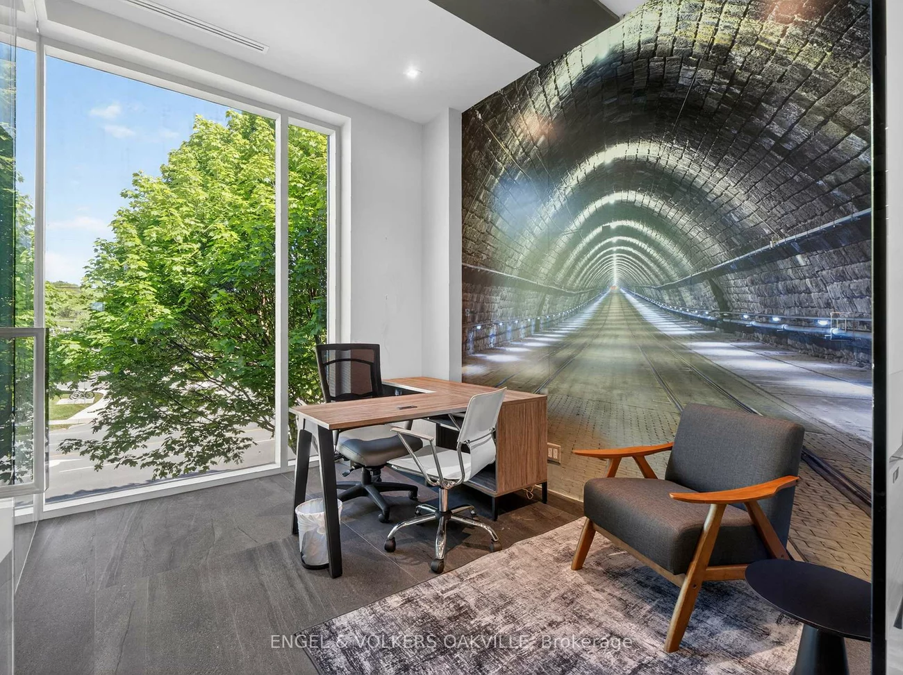 418, Iroquois Shore, 1014 - QE Queen Elizabeth, Oakville