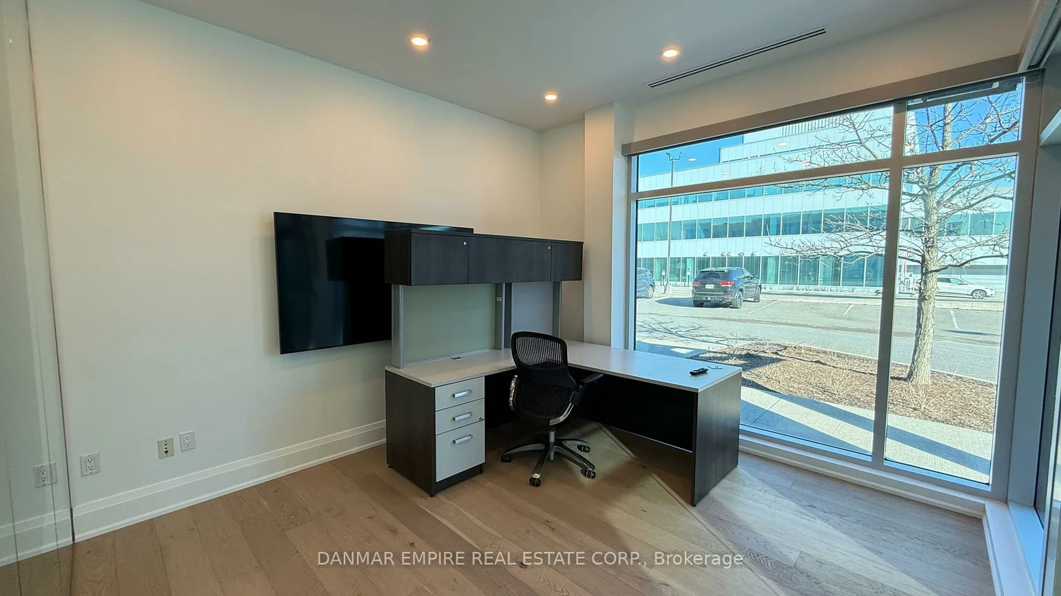 2380, Bristol, 1021 - WP Winston Park, Oakville