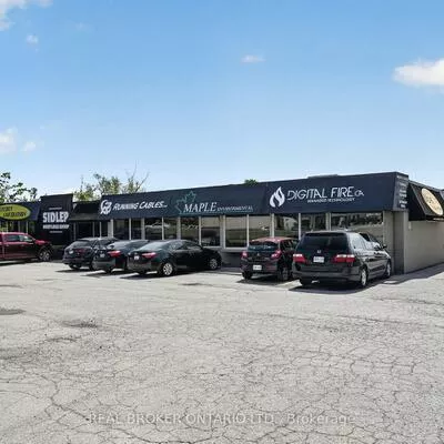 482, S Service, 1014 - QE Queen Elizabeth, Oakville