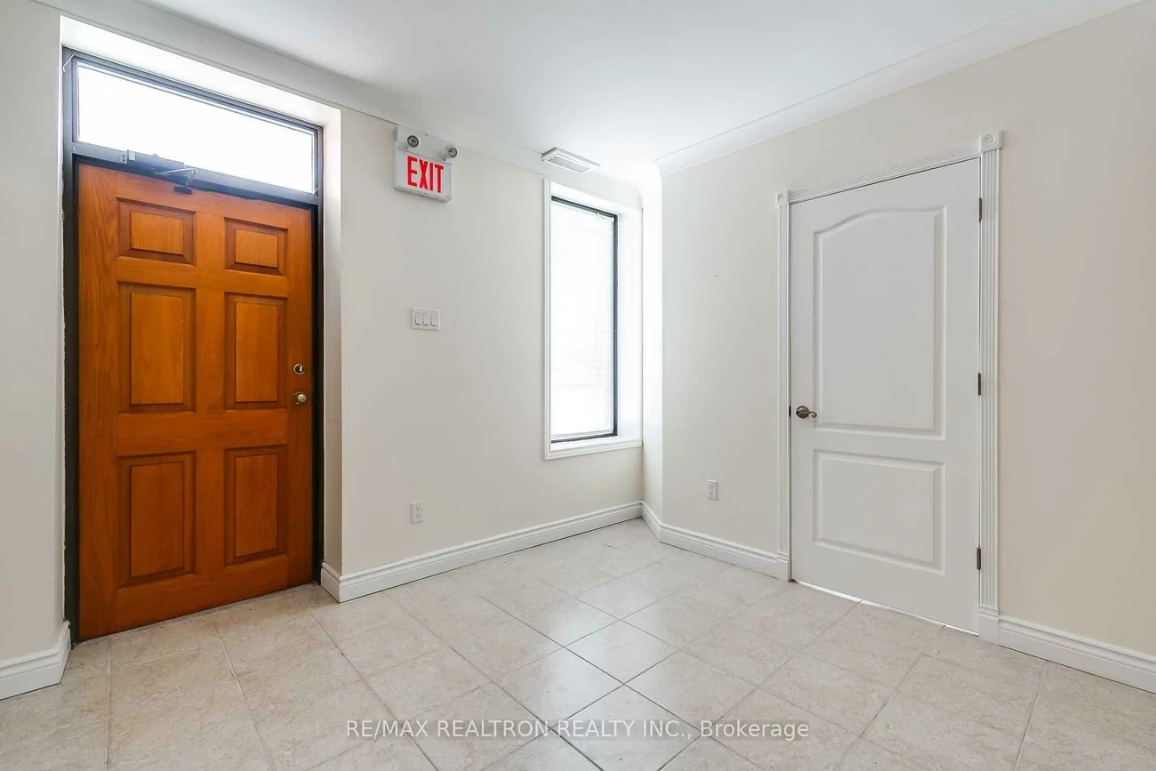 2861, Sherwood Heights, 1021 - WP Winston Park, Oakville
