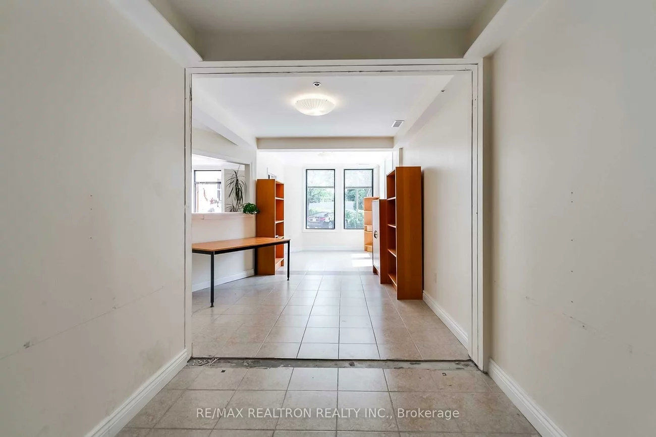 2861, Sherwood Heights, 1021 - WP Winston Park, Oakville
