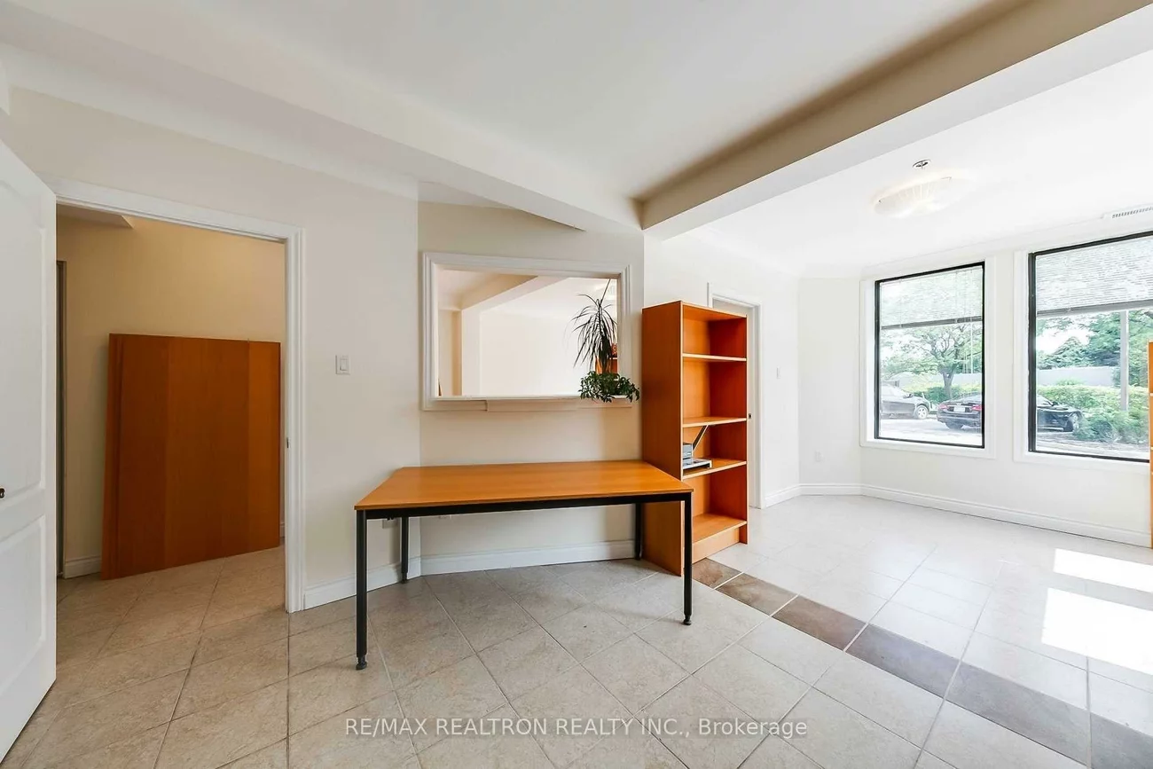 2861, Sherwood Heights, 1021 - WP Winston Park, Oakville