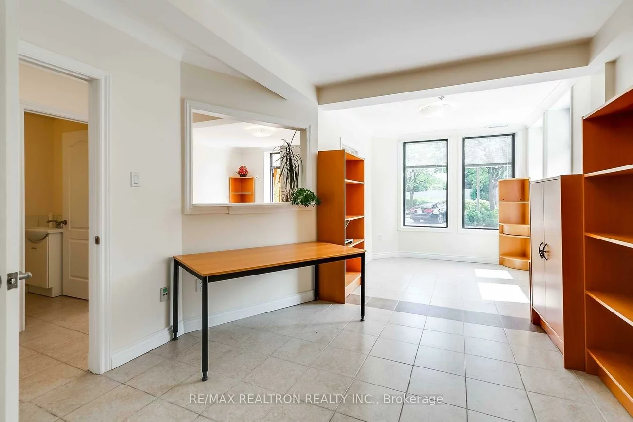 2861, Sherwood Heights, 1021 - WP Winston Park, Oakville