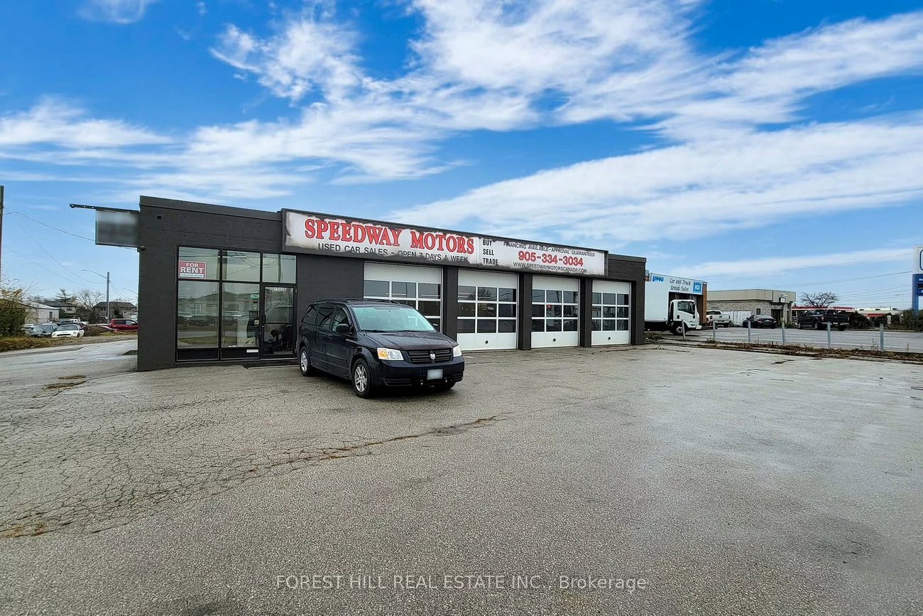 1502, Speers, 1014 - QE Queen Elizabeth, Oakville
