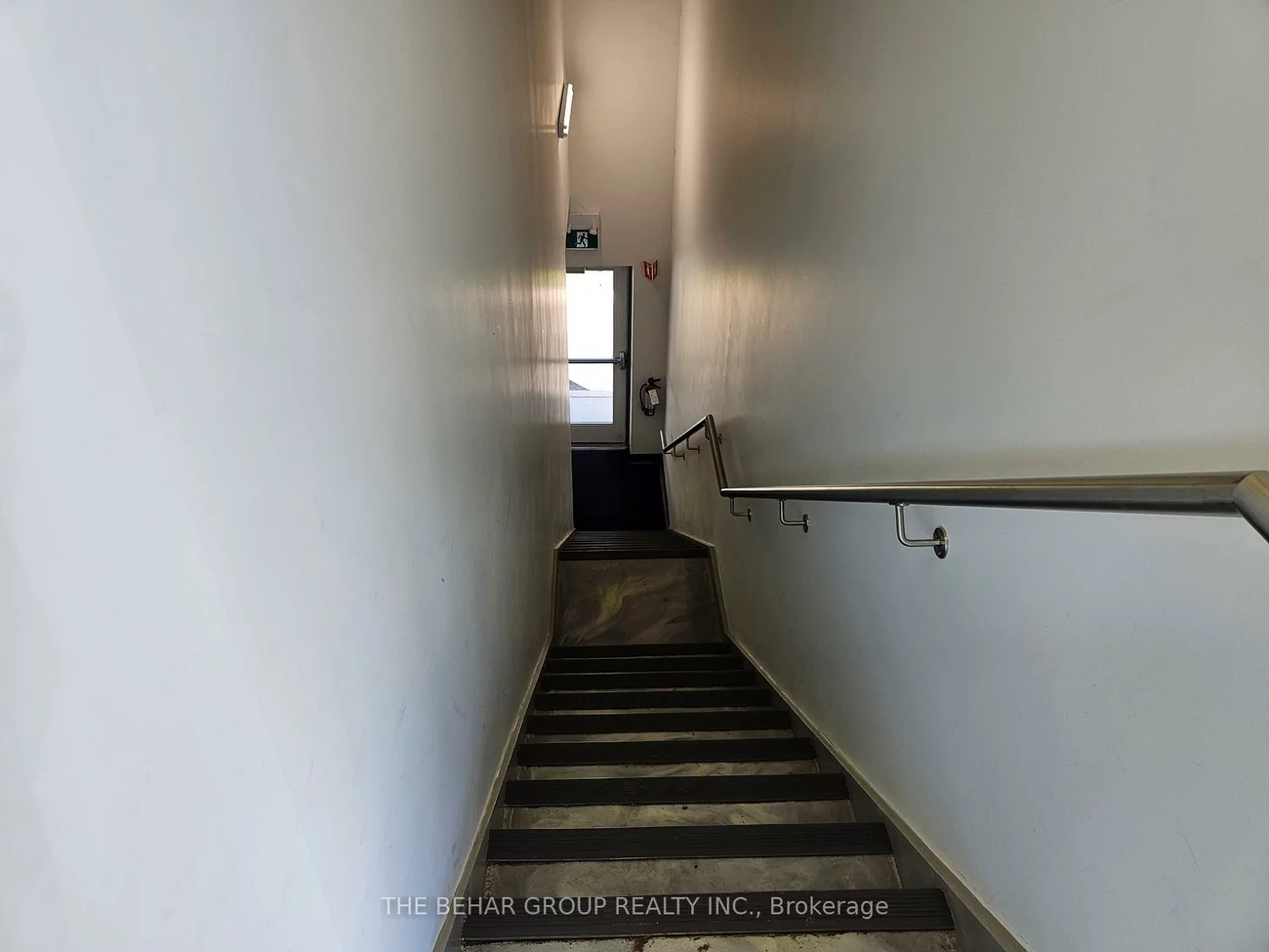 1141, South Service, 1014 - QE Queen Elizabeth, Oakville