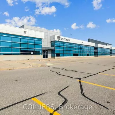 1375, North Service, 1014 - QE Queen Elizabeth, Oakville