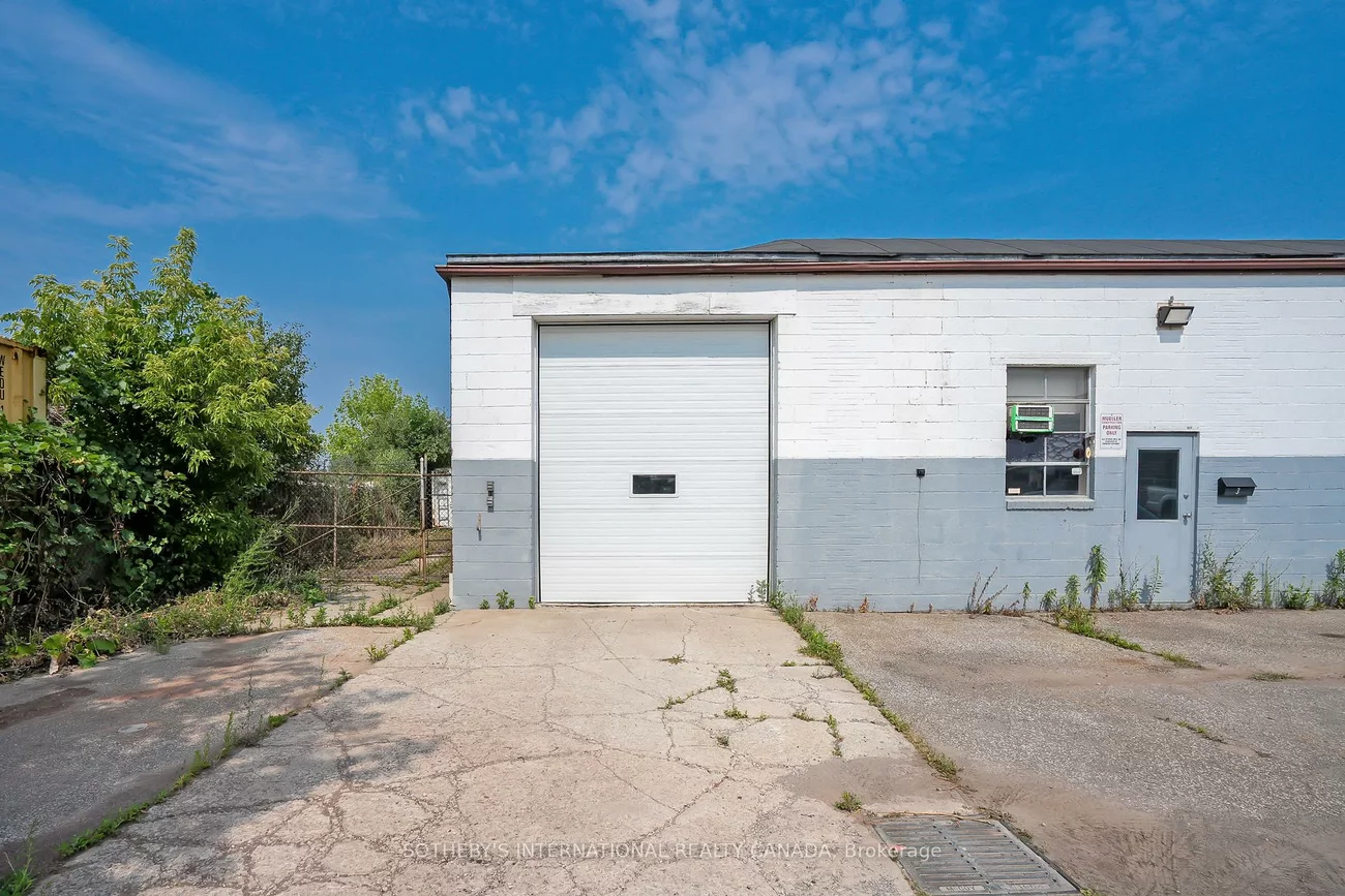 1505, Speers, 1017 - SW Southwest, Oakville