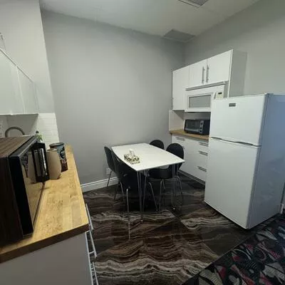 250, Wyecroft, 1014 - QE Queen Elizabeth, Oakville
