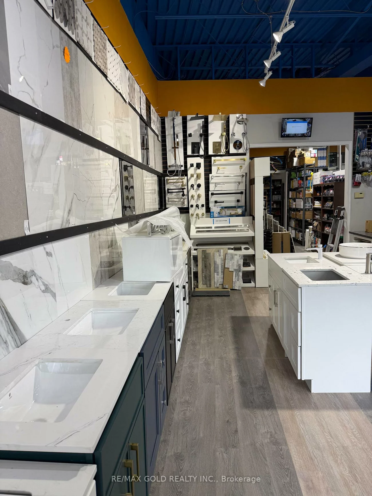 198, Speers, 1002 - CO Central, Oakville