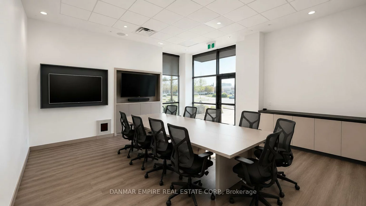 2165, Buckingham, 1021 - WP Winston Park, Oakville