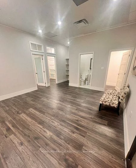 3495, Rebecca, 1014 - QE Queen Elizabeth, Oakville
