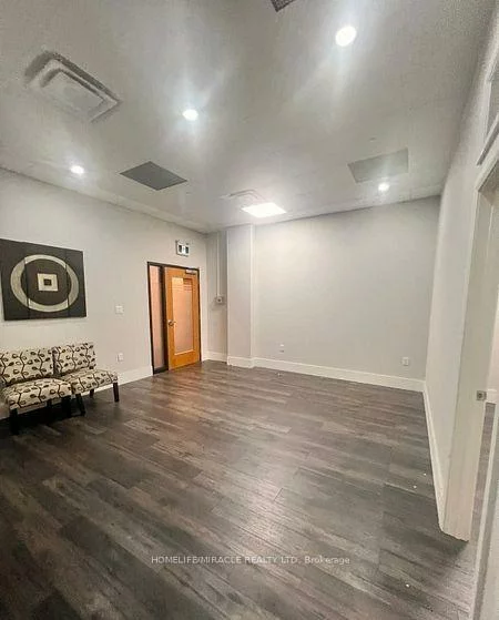 3495, Rebecca, 1014 - QE Queen Elizabeth, Oakville